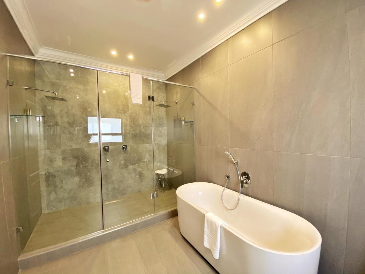 The Northcliff Boutique Hotel Johannesburg Bagian luar foto